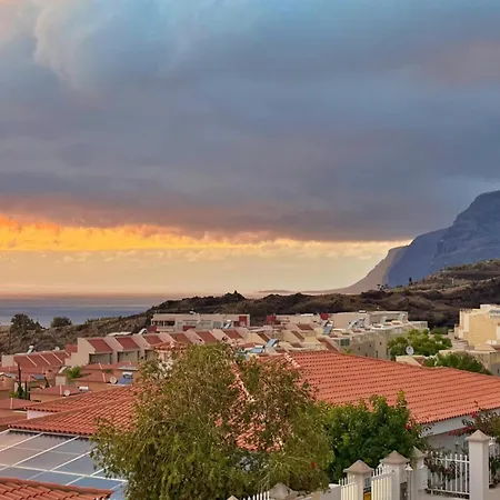 Semesterbostad With Views And Heated Pool *